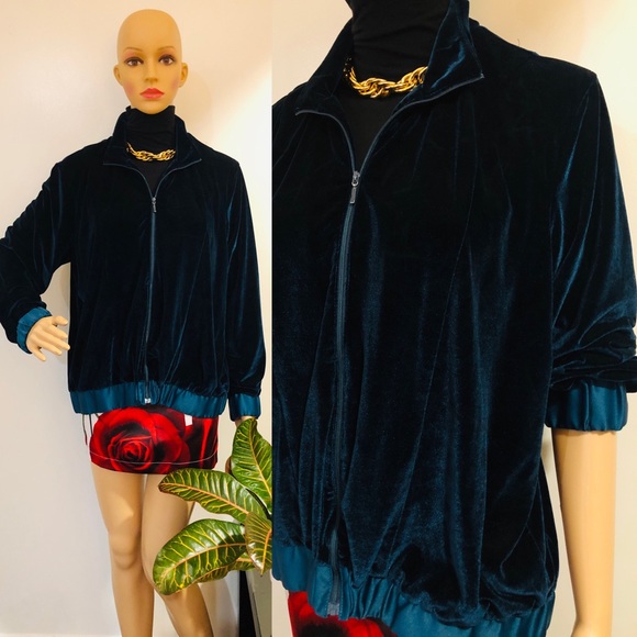 𝑮𝒓𝒆𝒆𝒏 𝑽𝒆𝒍𝒗𝒆𝒕 𝑱𝒂𝒄𝒌𝒆𝒕 - Picture 4 of 8